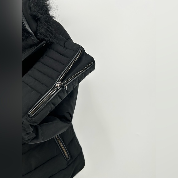 ZARA WOMEN BLACK WARM QUILTED PARKA JACKET Removable Fur Hidden Hood Small - Picture 4 of 16